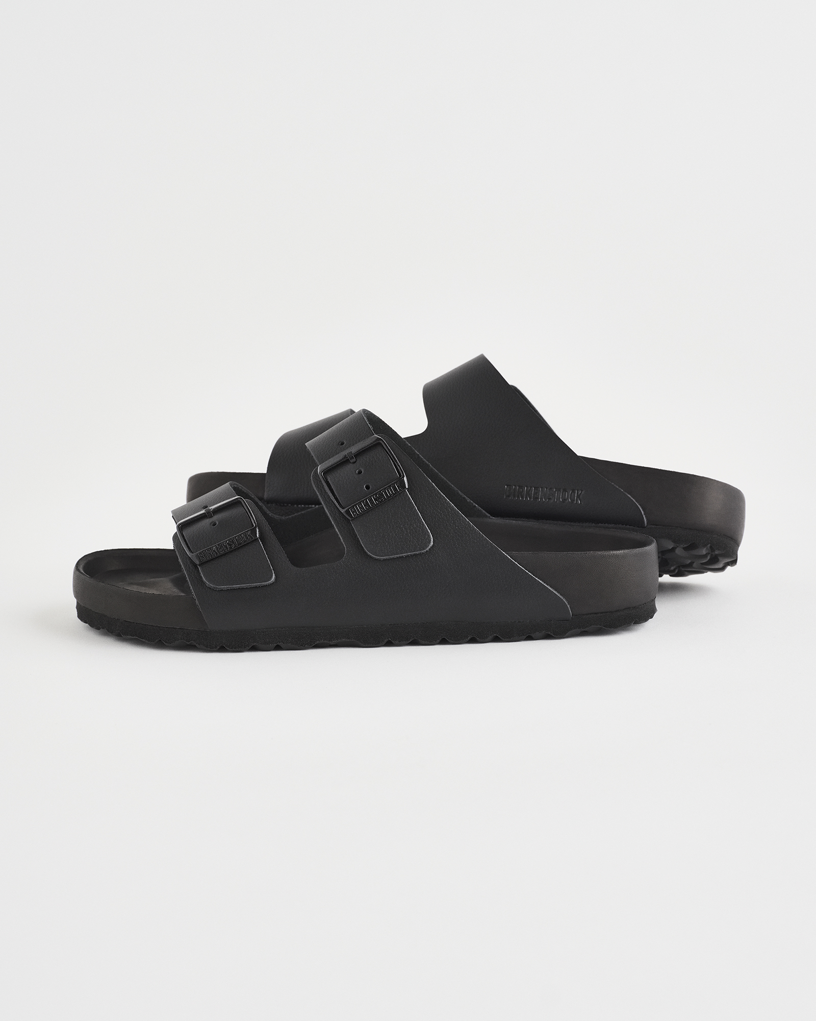 Madhappy-Birkenstock-Arizona-Mineral-Black-01