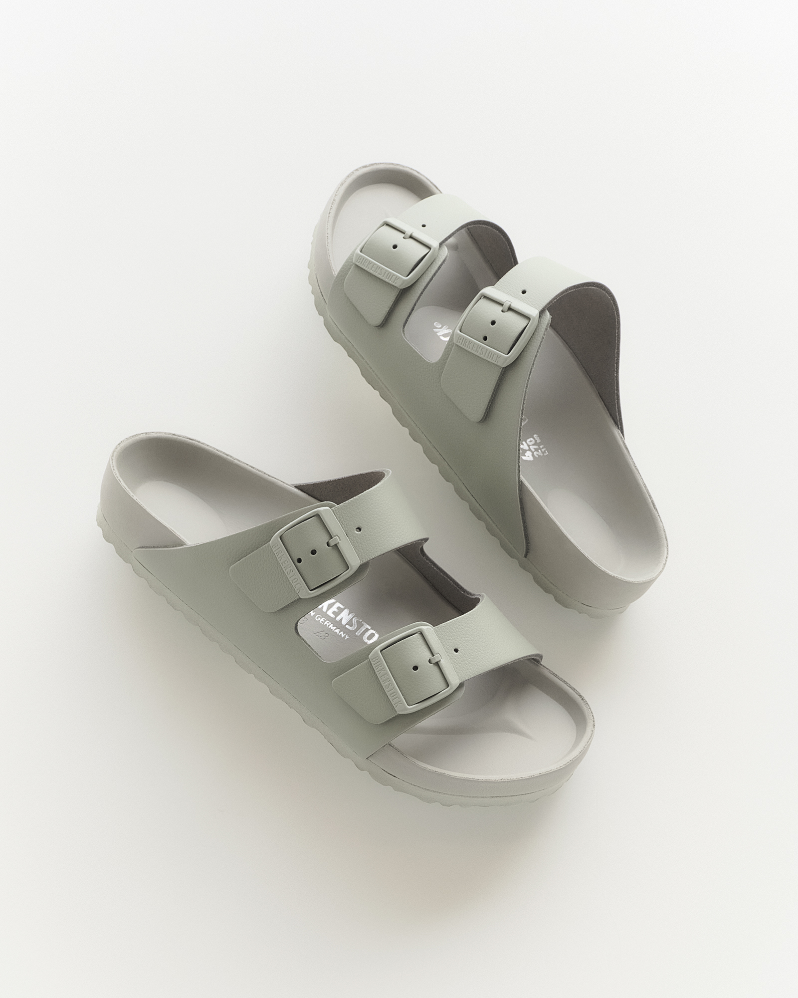 Madhappy-Birkenstock-Arizona-Mineral-Grey-03